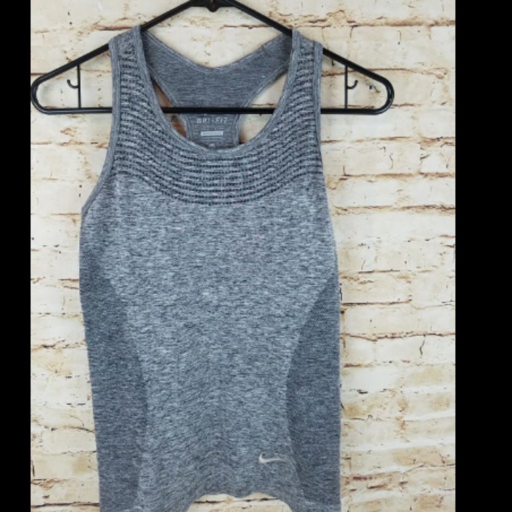Nike Dri-Fit grey athletic tank top. Size XS. New with tag.